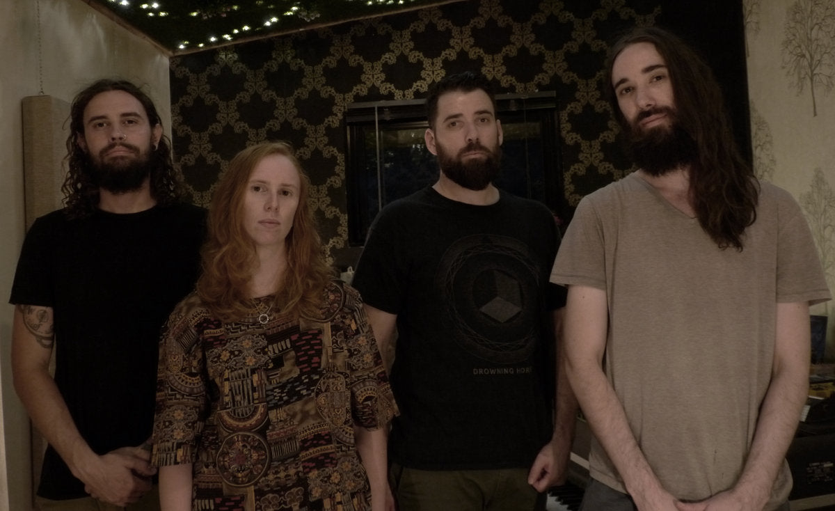 Tangled Thoughts of Leaving – dunk!records